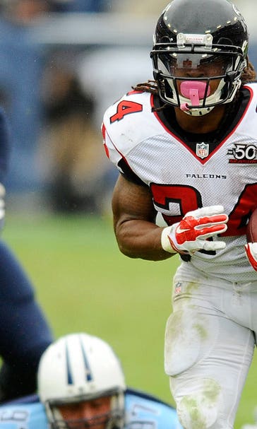 Devonta Freeman wants to end the season with the NFL rushing title